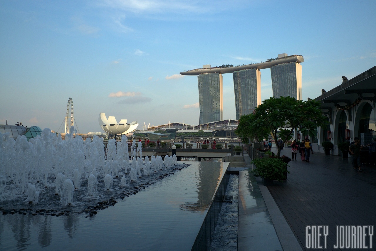 Fullerton Bay area