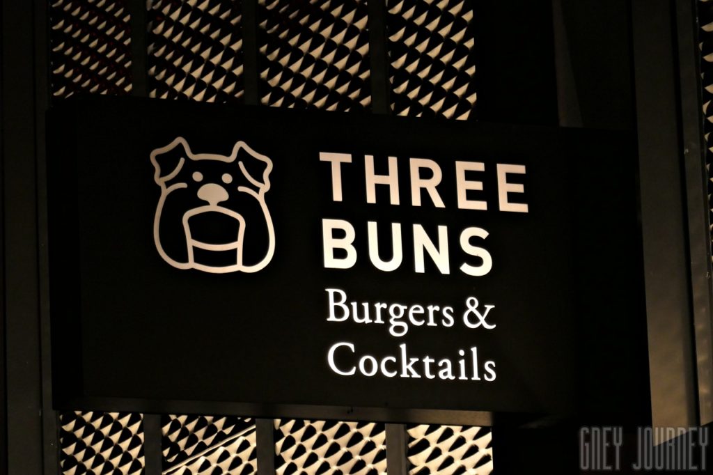 Three Buns