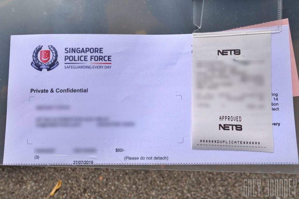 Police Office - シンガポールで免許を取得