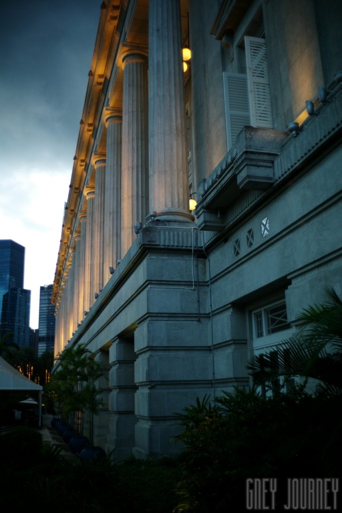 Appearance of the Fullerton hotel