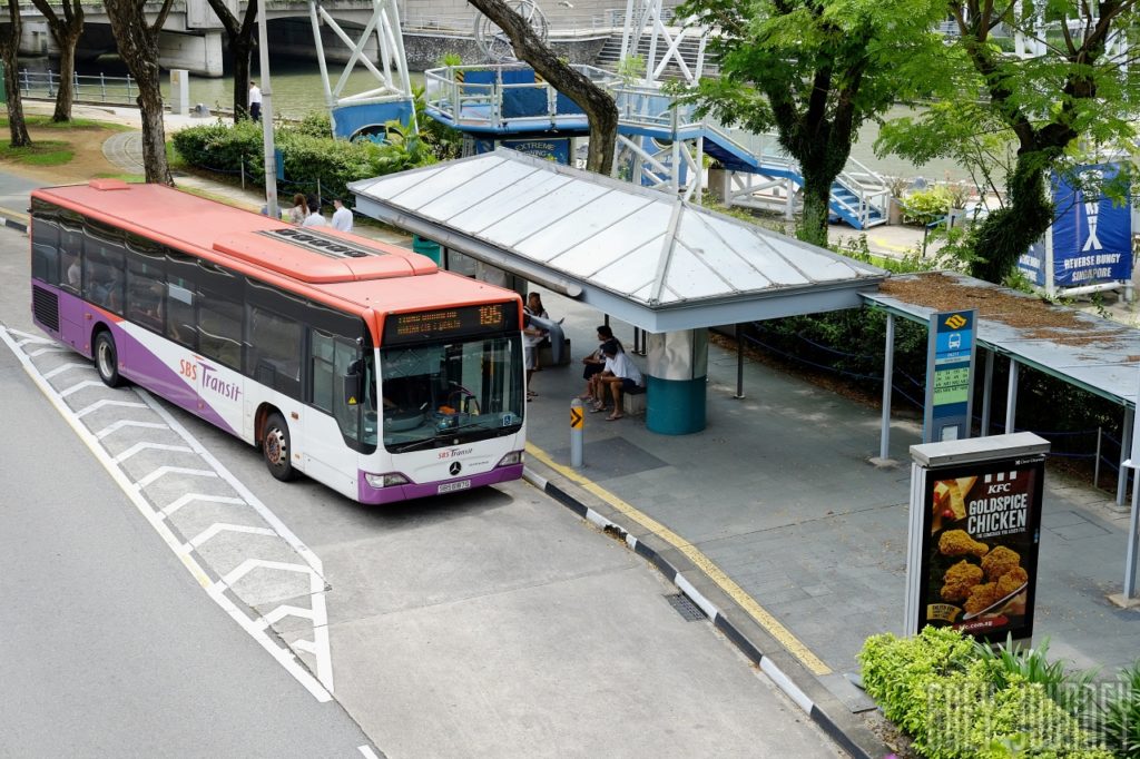 シンガポールのバスの乗り方