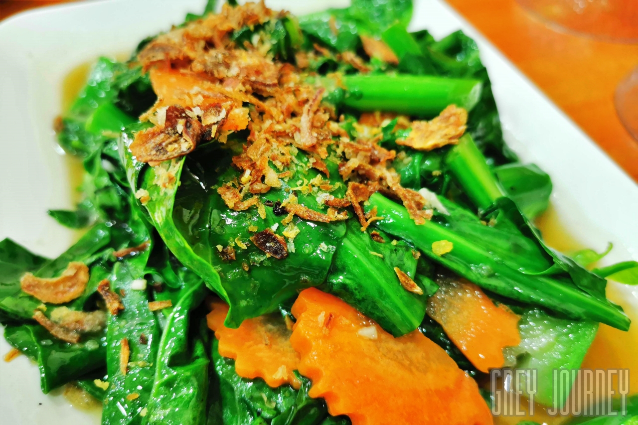 Stir-Fried Kai Lan foodline